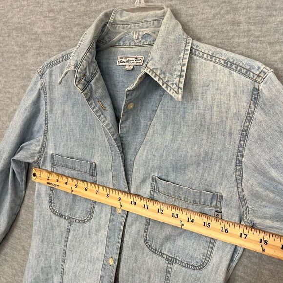 GUESS Vintage Y2K Denim Shirt Womens Small Slim Fit Chambray Western Light Wash - Picture 8 of 11